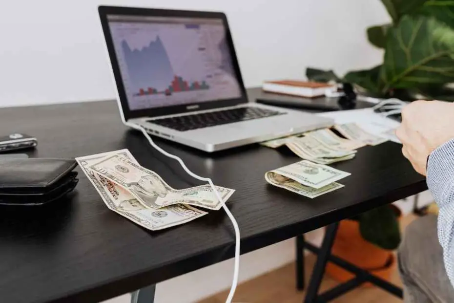 7 Hidden Methods To Earn Money Online In 2023.